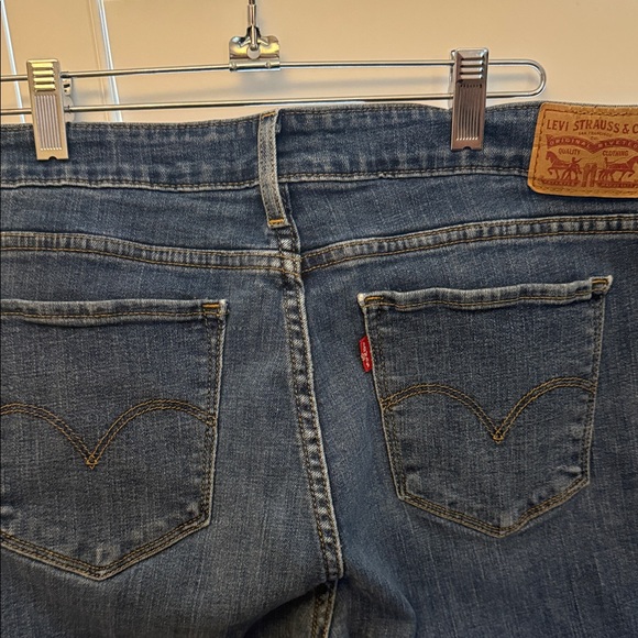 Levi's Dark Blue Women's Skinny Jeans - Picture 2 of 4